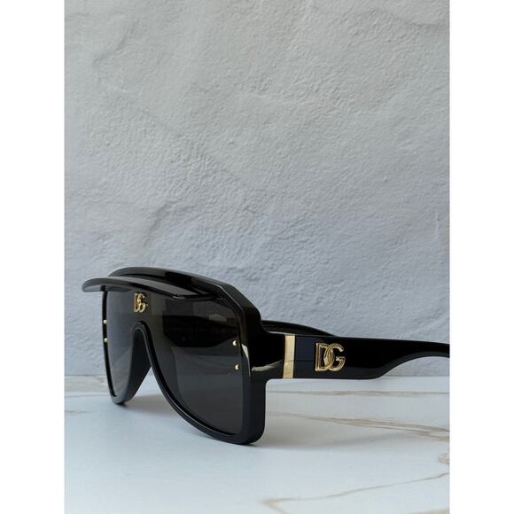 NEW Dolce & Gabbana DG6205 Black Logo Visor Sunglasses $425 main image 4